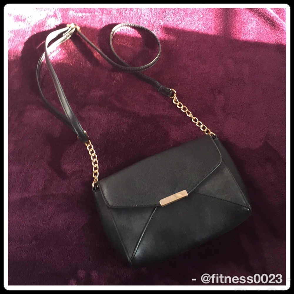 Last chance! Atmosphere  little black purse